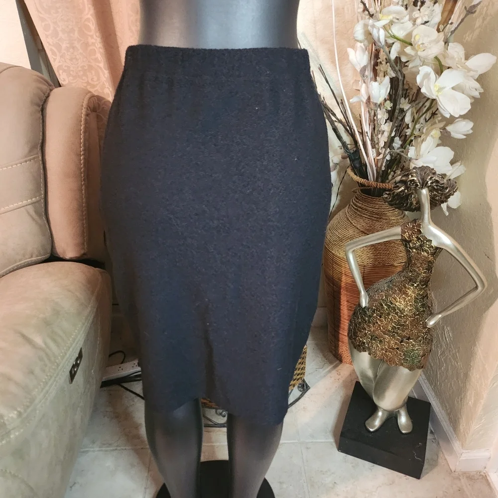 St. John Collection by Marie Gray size 6